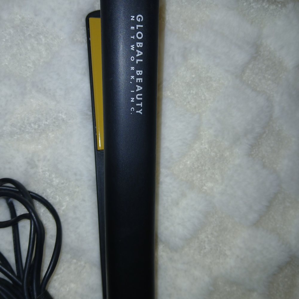 CHI Global Beauty Black Hair Straightener